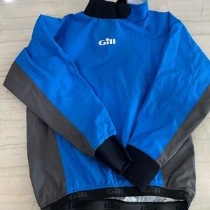 GILL youth sailing spray top. Size junior medium.